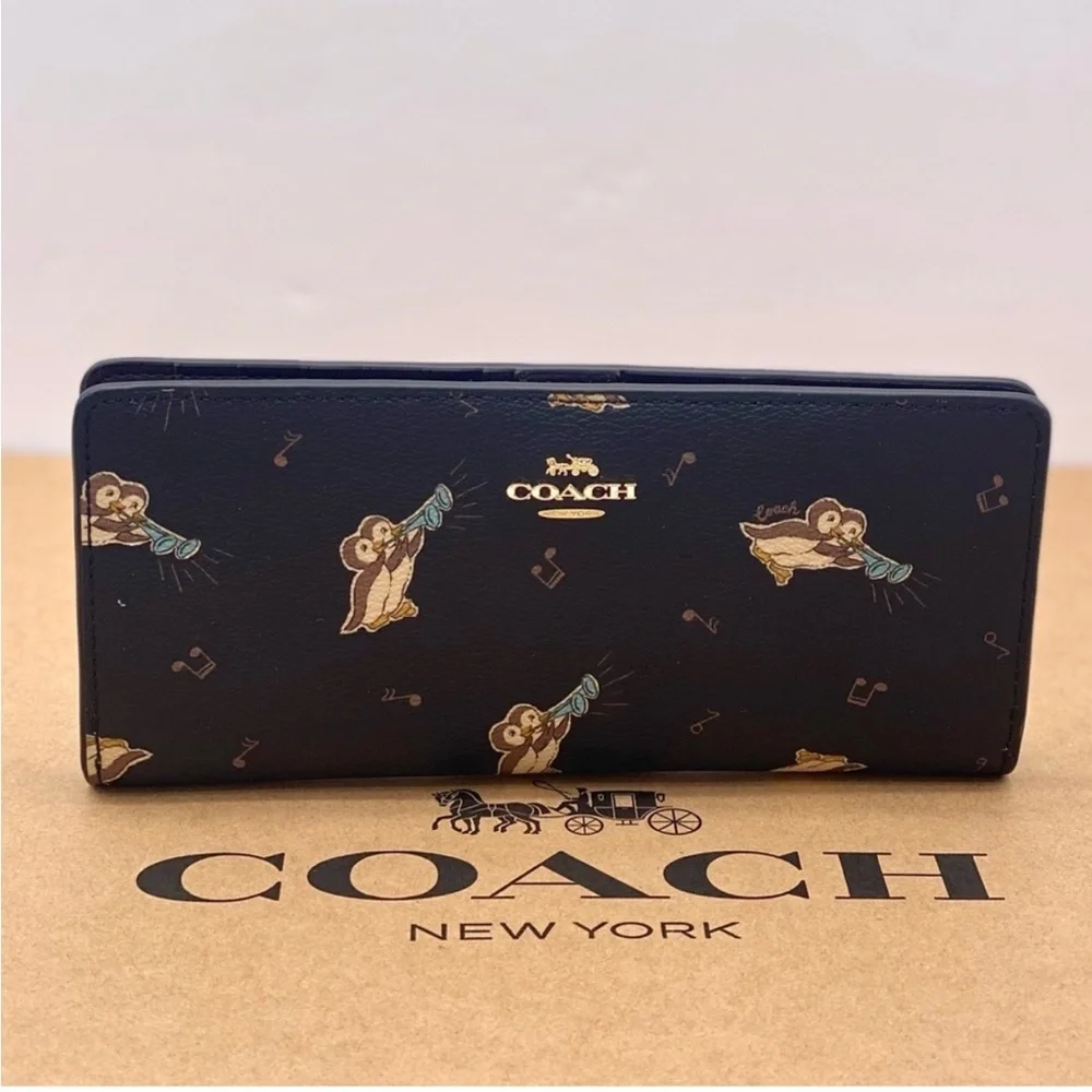 Coach chic wallet